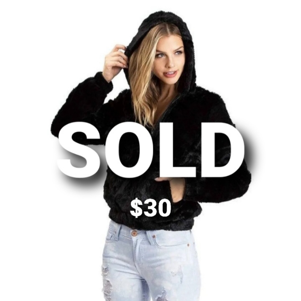 NWT Ambience Fluffy Hooded Jacket